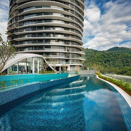 Arte Serviced Apartment @ Penang Гелугор Екстериор снимка