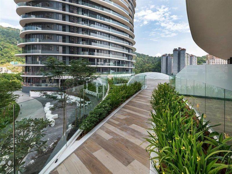 Arte Serviced Apartment @ Penang Гелугор Екстериор снимка