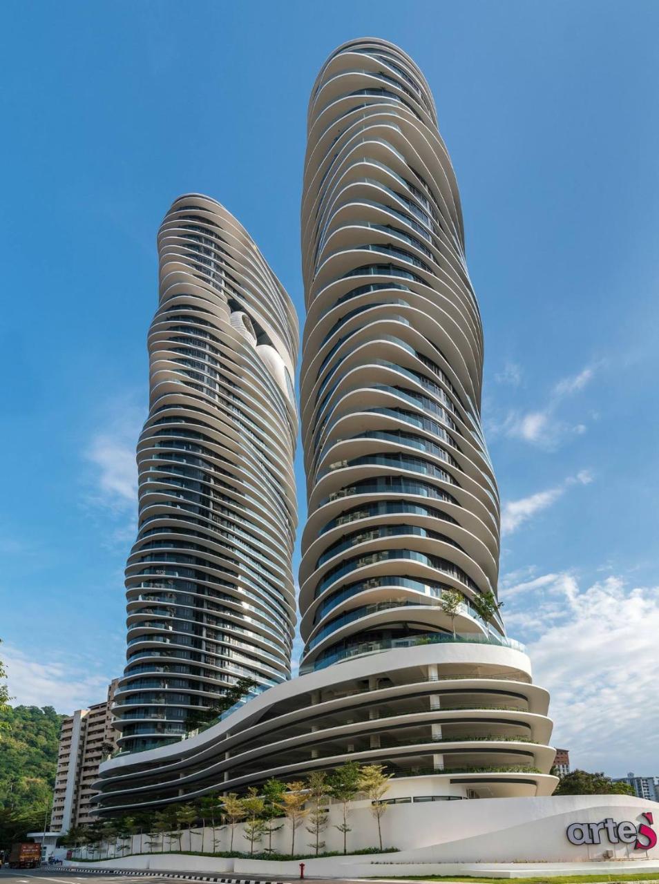 Arte Serviced Apartment @ Penang Гелугор Екстериор снимка