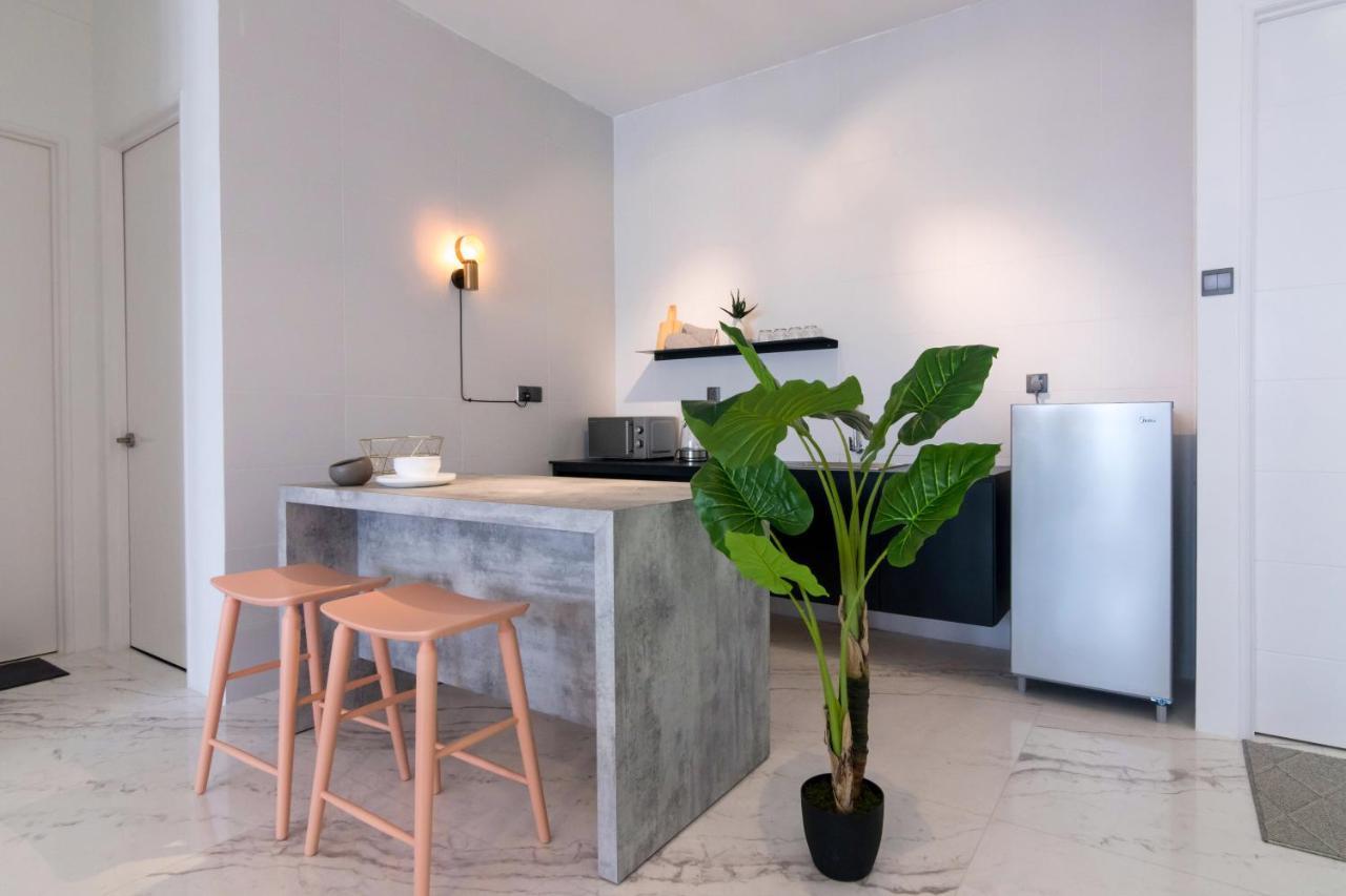 Arte Serviced Apartment @ Penang Гелугор Екстериор снимка