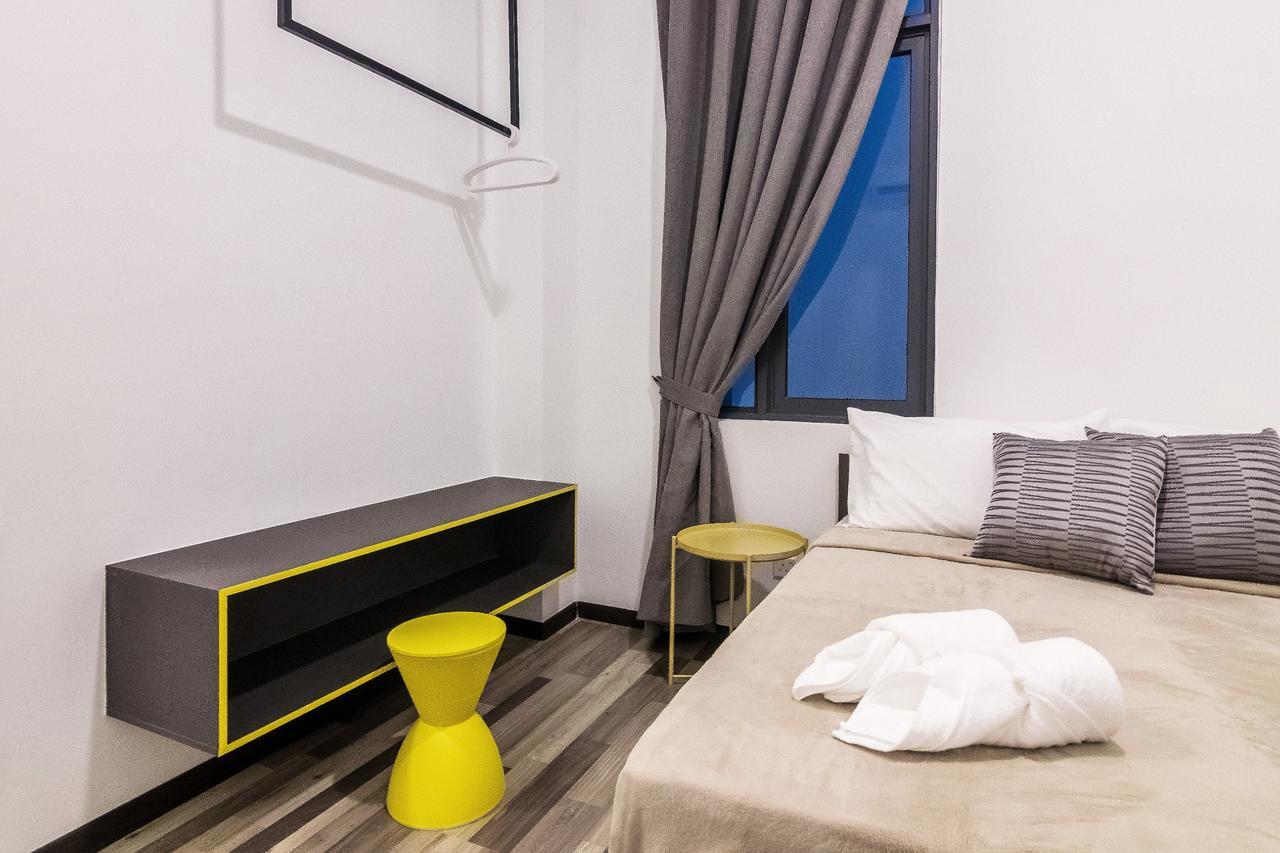 Arte Serviced Apartment @ Penang Гелугор Екстериор снимка