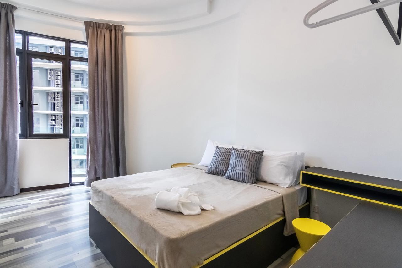 Arte Serviced Apartment @ Penang Гелугор Екстериор снимка