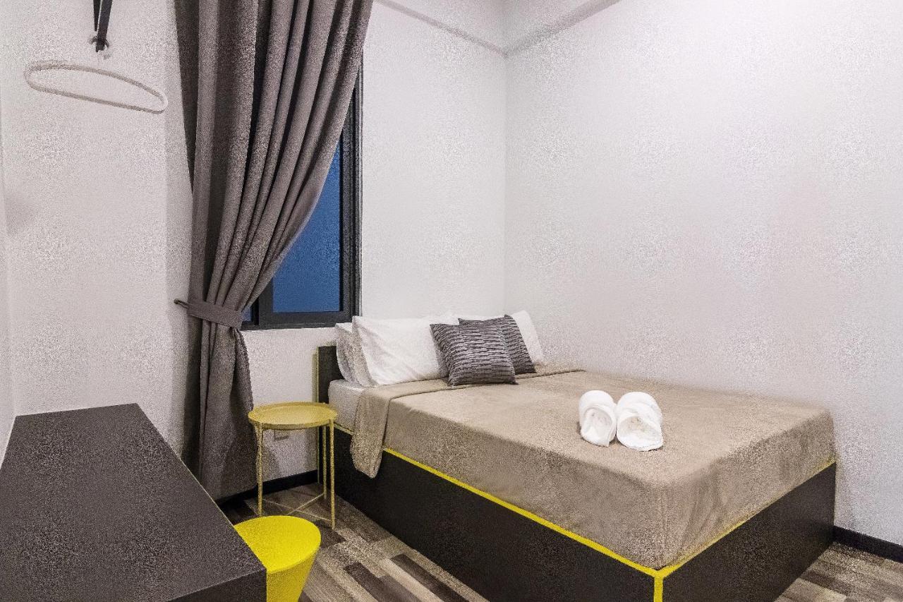 Arte Serviced Apartment @ Penang Гелугор Екстериор снимка